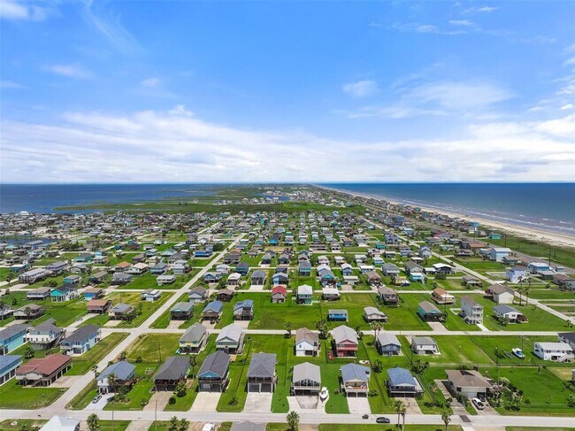 Building Photo - 4135 Fort Bend Dr