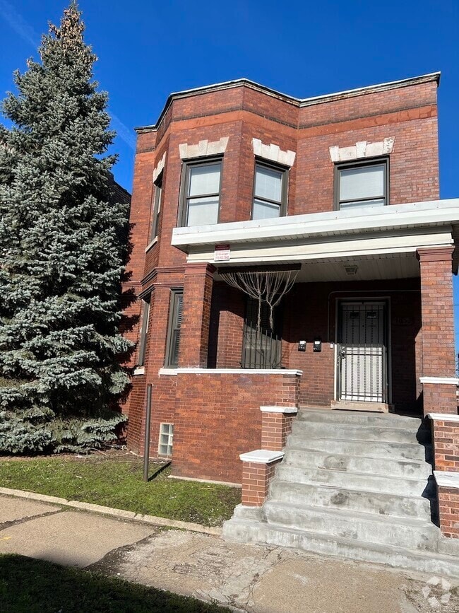 Building Photo - 7053 S Eberhart Ave
