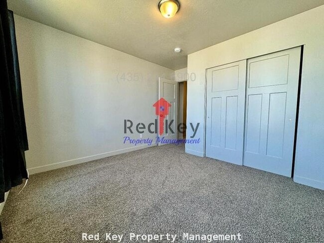 Building Photo - 789 Colony Dr