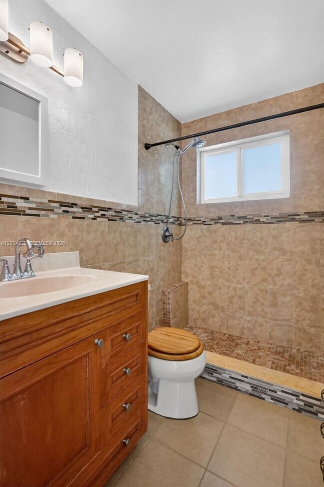 Building Photo - 17001 NW 53rd Ct