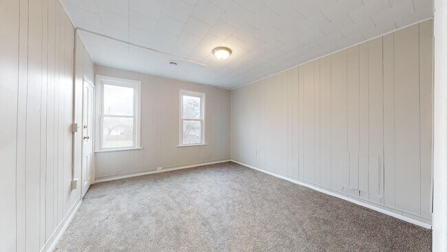 Building Photo - 2230 Kinkel Ave
