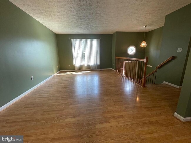 Building Photo - 7219 Ford Hollow Dr
