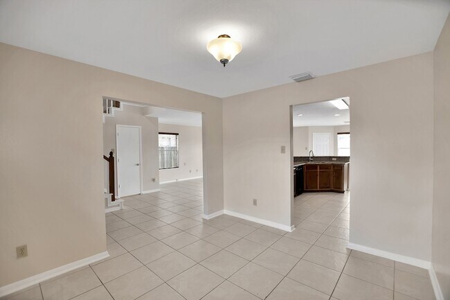 Building Photo - 2939 Sailors Moon Dr