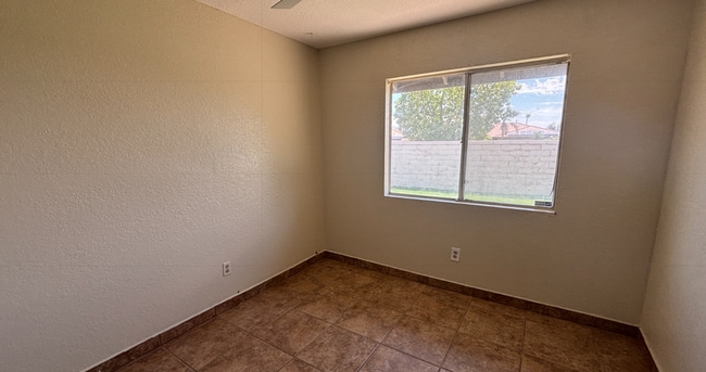 Building Photo - 30848 Bloomsbury Ln