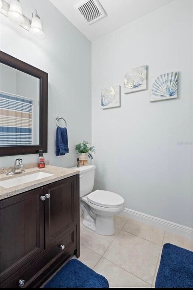 Building Photo - 3/2.5/1 Lakeside Plantation Townhouse