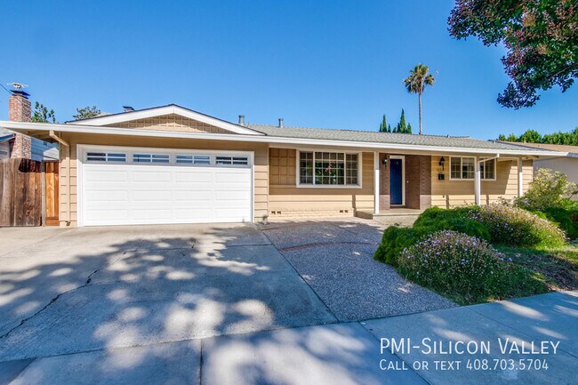 Building Photo - Amazing Cupertino Home!