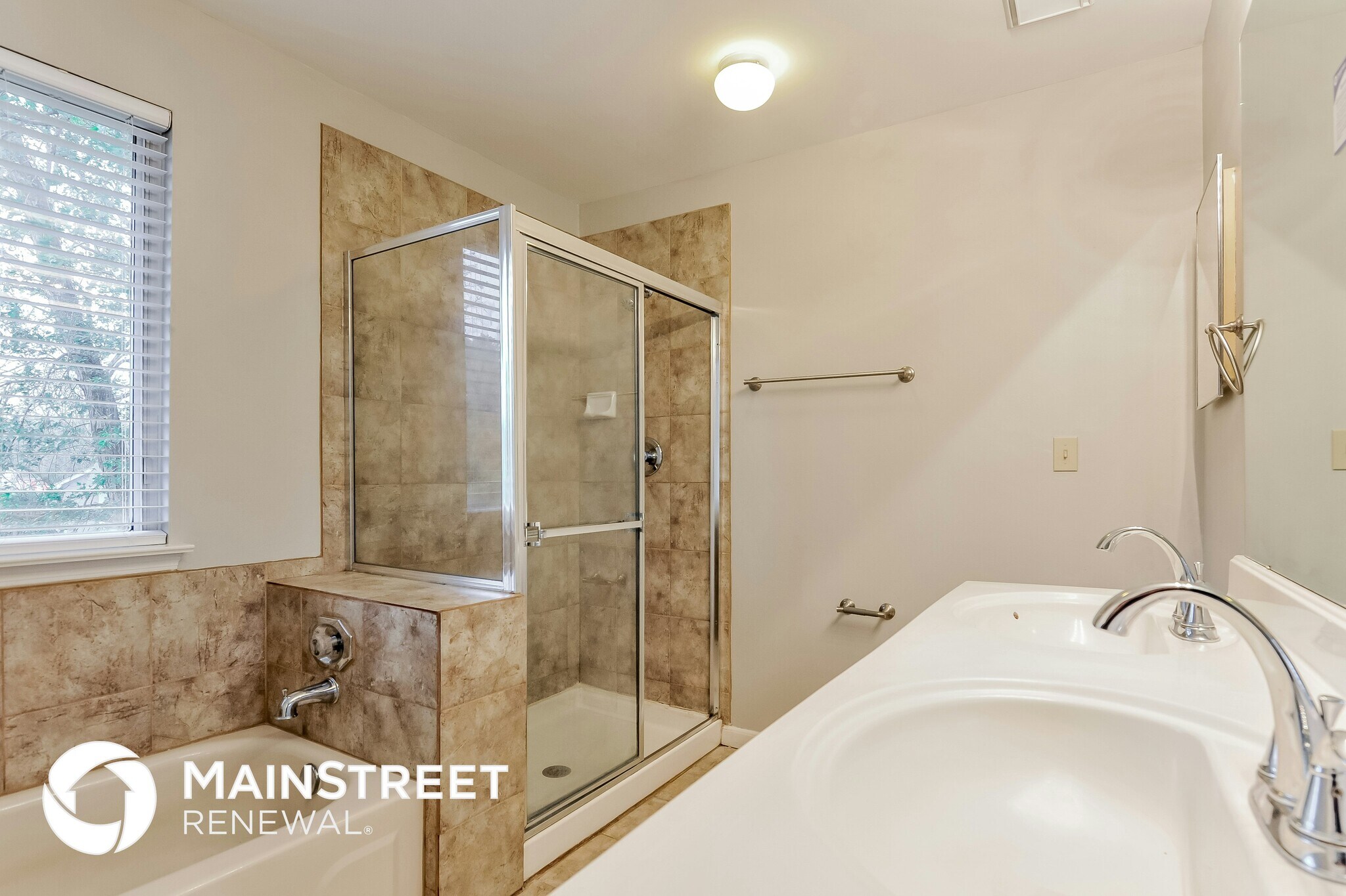 Building Photo - 4158 Fox Crossing Dr
