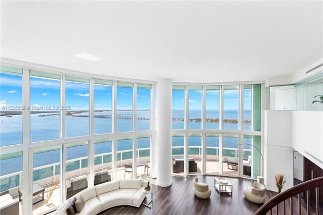 Building Photo - 1643 Brickell Ave