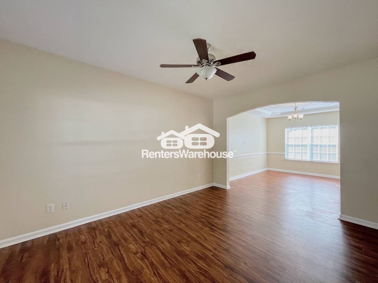 Building Photo - 2536 Golden Maple Dr