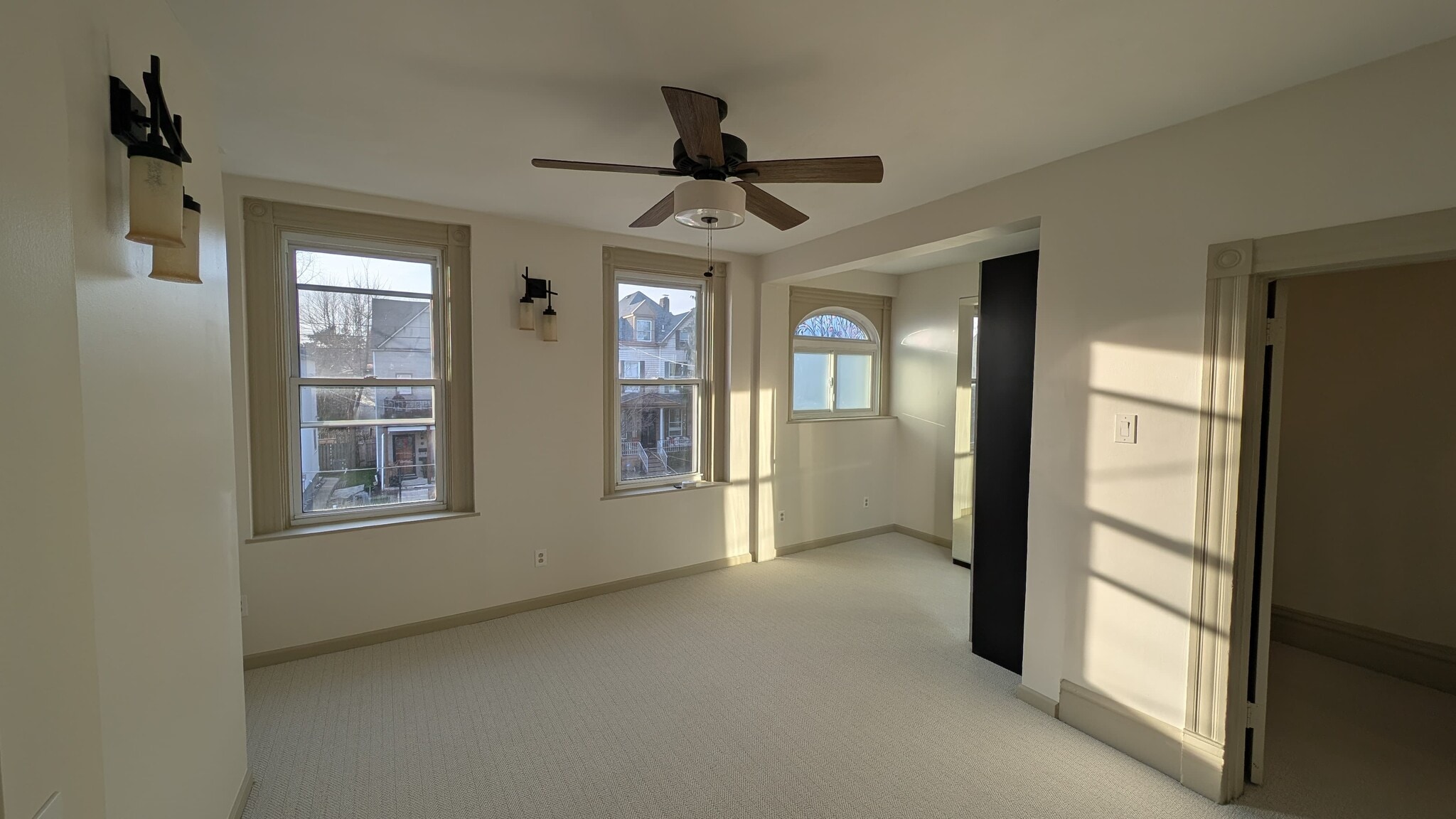 Master bedroom - 347 Spahr St