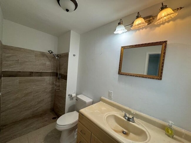 Building Photo - 4954 Ataman St