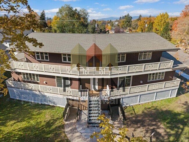 Building Photo - 705 Cleveland St