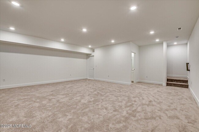 Building Photo - 2206 Pilot St