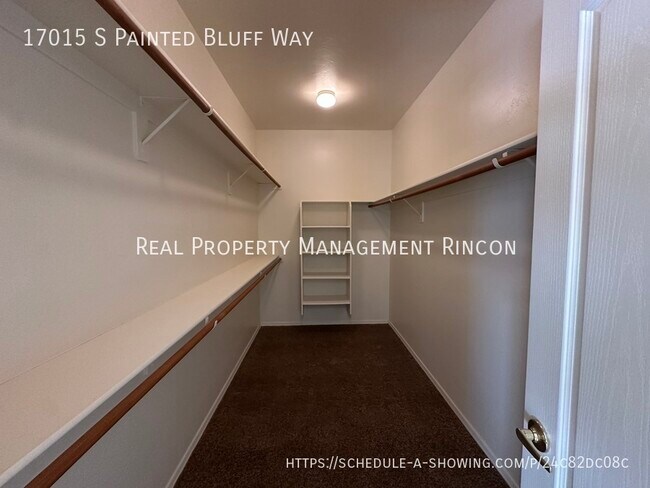 Building Photo - 17015 S Painted Bluff Way