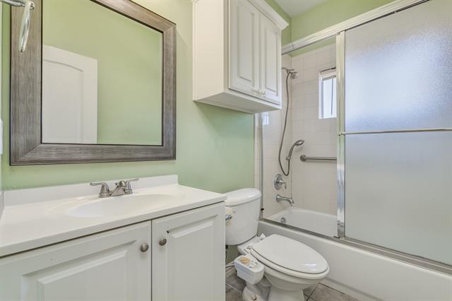 Building Photo - 2300 Janna Way