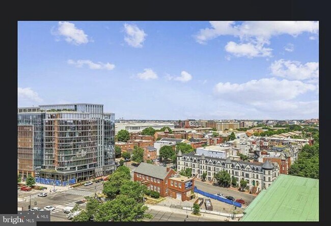 Building Photo - 475 K St NW