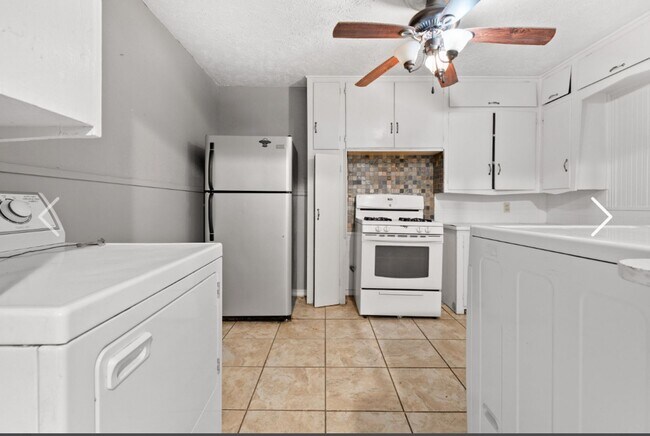 Building Photo - Great rental near Texas Tech University an...