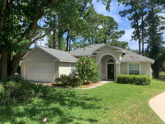 Primary Photo - Charming Amelia Island Home in a Private C...