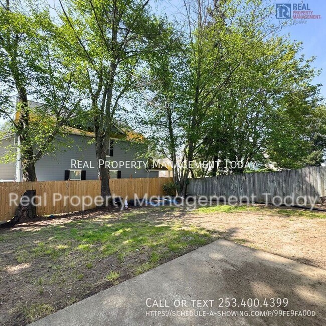 Building Photo - 13812/13814 107th Avenue Ct E-13812