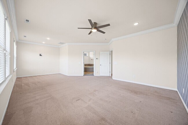 Building Photo - Stunning 4 bedrm, 3.5 Bath home in Chapel Cove of South Charlotte!