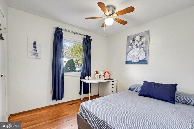 Building Photo - 4111 Hoffman Dr