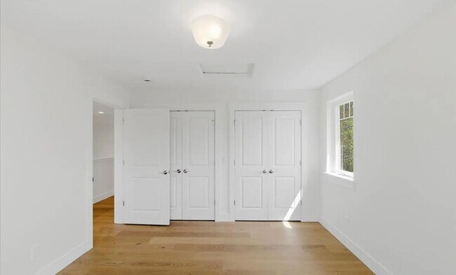 Building Photo - Spacious Custom Built Home in NW Corvallis