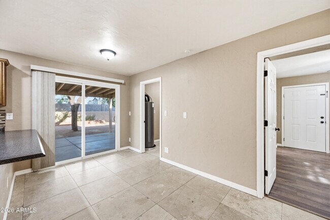 Building Photo - 1717 S 82nd St