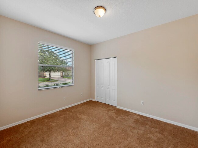 Building Photo - 9563 SW Flowermound Cir