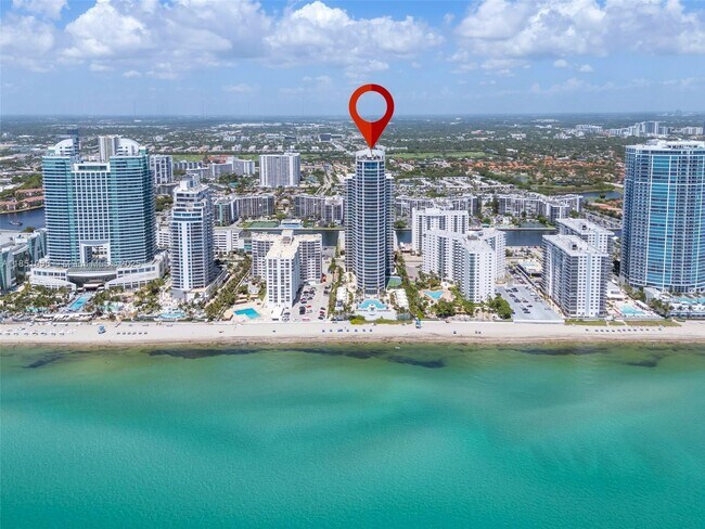 Building Photo - 3101 S Ocean Dr