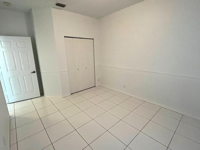 Building Photo - 3166 Via Poinciana