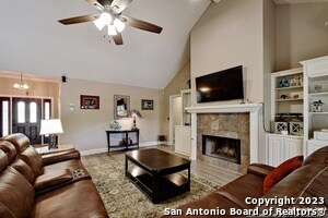Building Photo - 1418 Fawn Creek