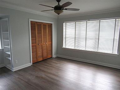 Master bedroom - 7580 Amherst Ave