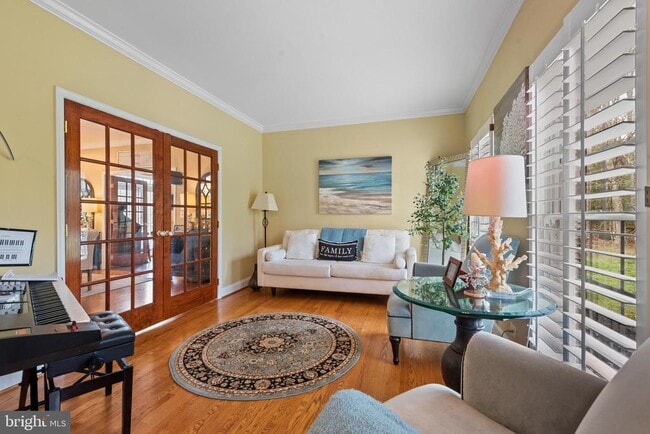 Building Photo - 301 Sturtons Ln