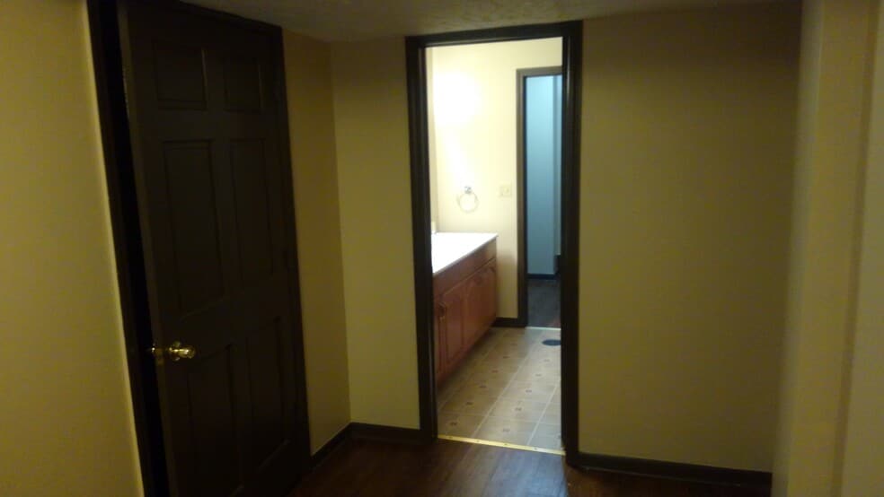 Hallway looking into the bathroom - 176 Stoddard Ave