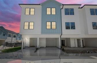Building Photo - 3262 Sauce Pan Wy