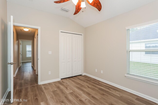 Building Photo - 86016 Cherry Laurel Way