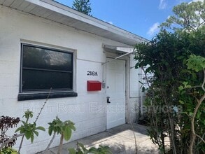 Building Photo - 216 S Lincoln Ave