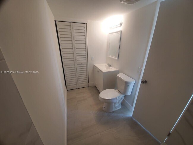 Building Photo - 11750 SW 18th St