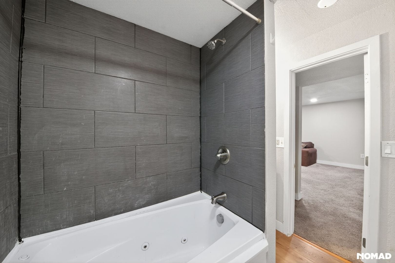 Building Photo - 4331 W 82nd Ave