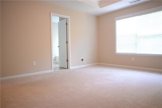 Building Photo - 5228 Wellsley Bend
