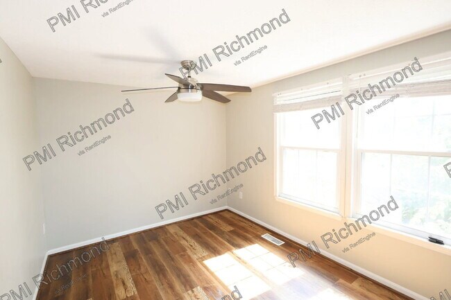 Building Photo - 4802 Ballyshannon Ct