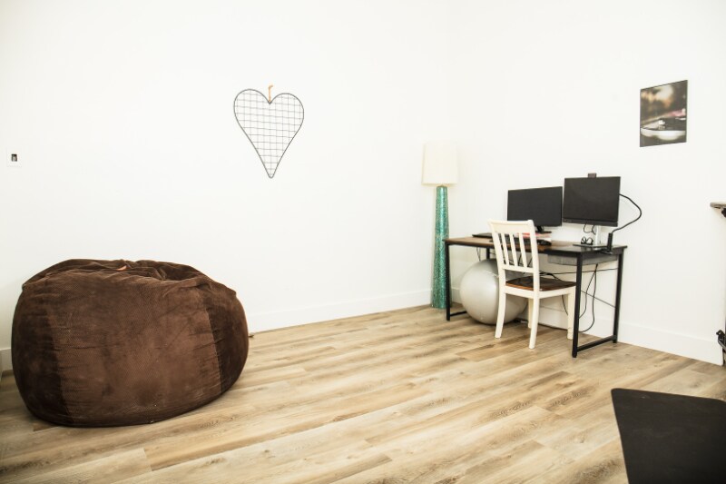 Building Photo - 7950 E Starlight Way