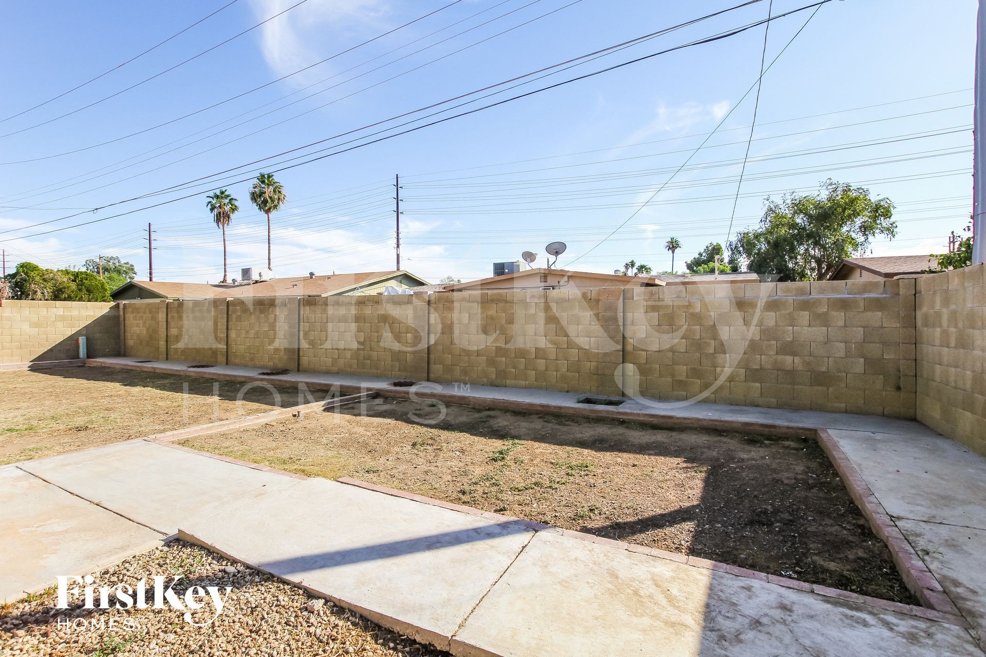 Building Photo - 3827 W Loma Ln