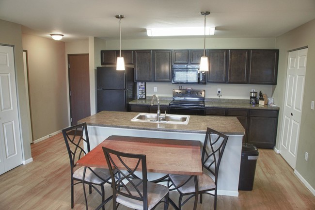 The Prelude - 5000 Curran Ct Grand Forks ND 58201 | Apartment Finder