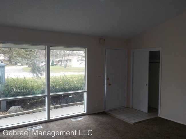 Building Photo - 3 br, 1.5 bath House - 1814 Penbrook Ln
