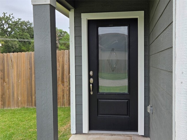 Building Photo - 24013 Wilde Dr