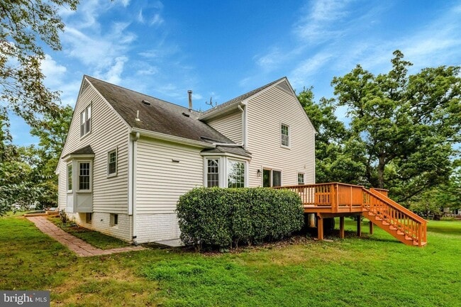 Building Photo - 2219 Cedar Mill Ct