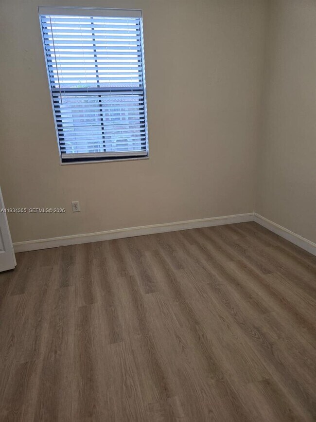 Building Photo - 9363 W 33rd Ln