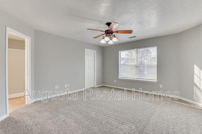 Building Photo - 7635 Pleasantville Way