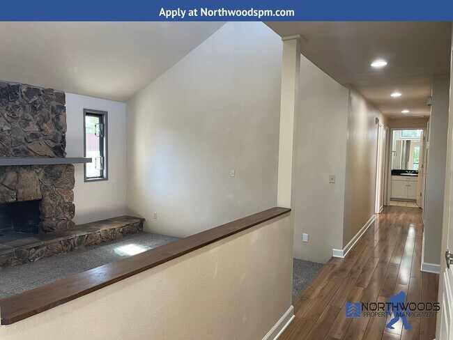 Building Photo - ***MOVE IN SPECIAL $600 off First Month's ...